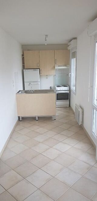  Appartement à louer 1 pièce 26 m²