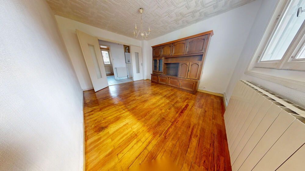 Appartement 3 pièces 51 m² · à Grenoble · 51 m² · 82 000 €