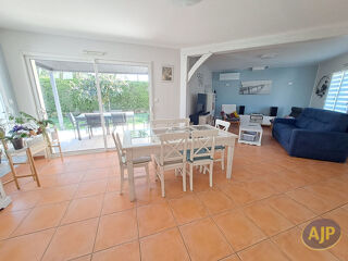  Maison � vendre 4 pi�ces 145 m�