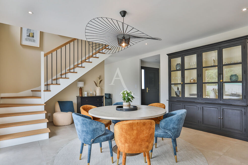 Location Maison Maison  5 pièce(s) 153 m2 Longeville sur mer