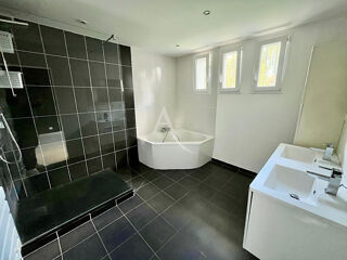  Maison � vendre 6 pi�ces 180 m�