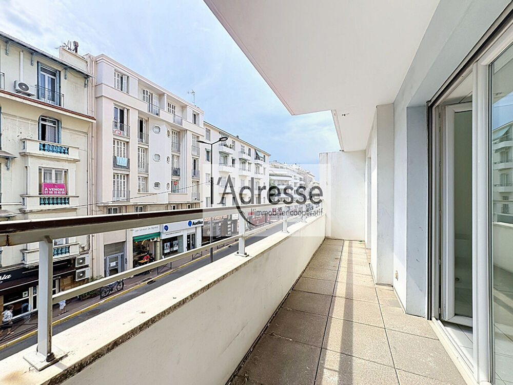 Vente Appartement 2 Pièces Antibes Centre-ville avec parking Antibes