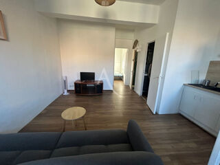  Immeuble � vendre 8 pi�ces 250 m�