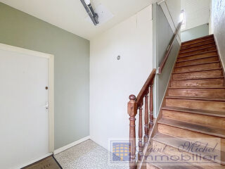  Immeuble à vendre 7 pièces 140 m²