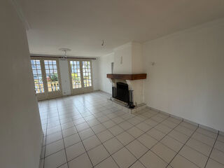  Maison à louer 4 pièces 83 m²