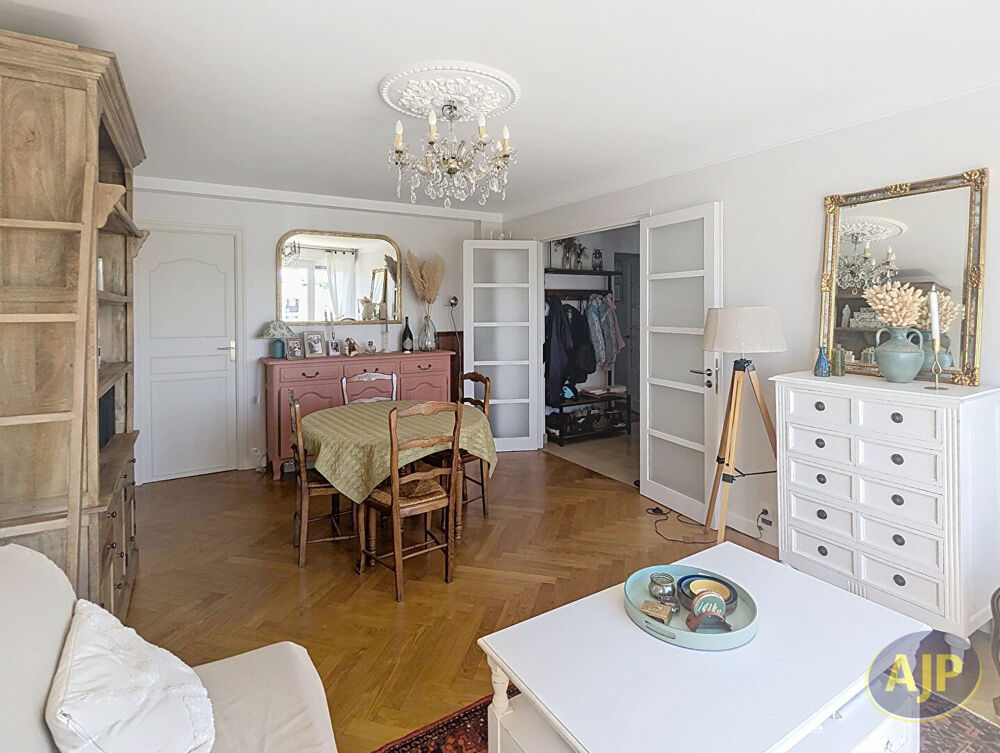 Appartement de 79 m² - Rennes Jeanne d'Arc (Métro ligne B)