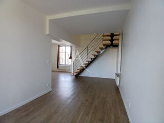  Maison à louer 3 pièces 76 m²