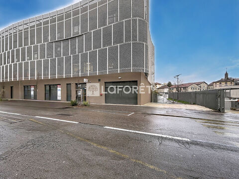 &Agrave; louer Bureaux de prestige avec parking en centre-ville de Bourg-en-Bresse 2435 01000 Bourg en bresse
