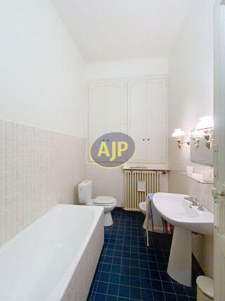  Appartement � vendre 5 pi�ces 301 m�