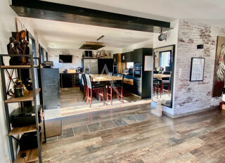  Maison � vendre 7 pi�ces 245 m�