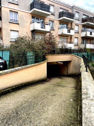  Parking / Garage � vendre 12 m�