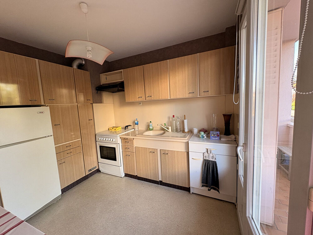Appartement T3 de 69,82 m² avec garage, cave et balcons