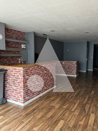  Immeuble  vendre 7 pices 216 m