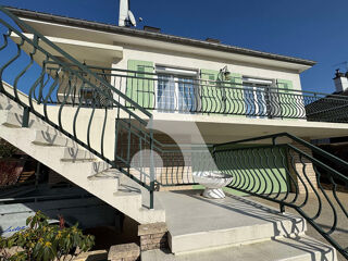  Maison � vendre 6 pi�ces 240 m�