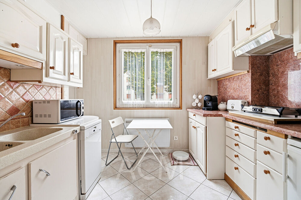 Vente Appartement Appartement Le Mesnil Le Roi 3 pièce(s) 51.5 m2 Le mesnil le roi
