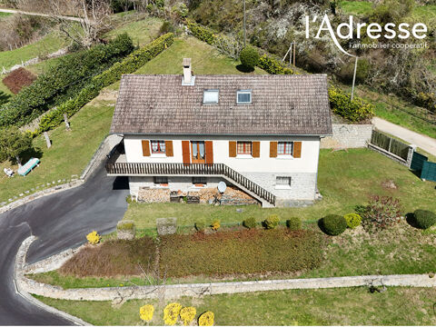   Vivre au calme : charmante maison avec grand terrain Maison - 6 pi�ce(s) - 147 m�