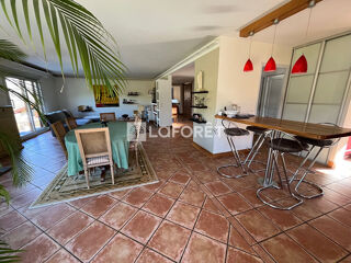  Maison à vendre 6 pièces 185 m²