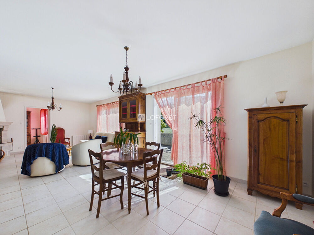 Maison Dineault 8 pièce(s) 159,97 m2