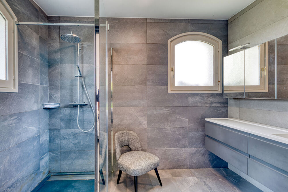 � vendre  Maison Saint-Genis-les-Olli�res (69290)