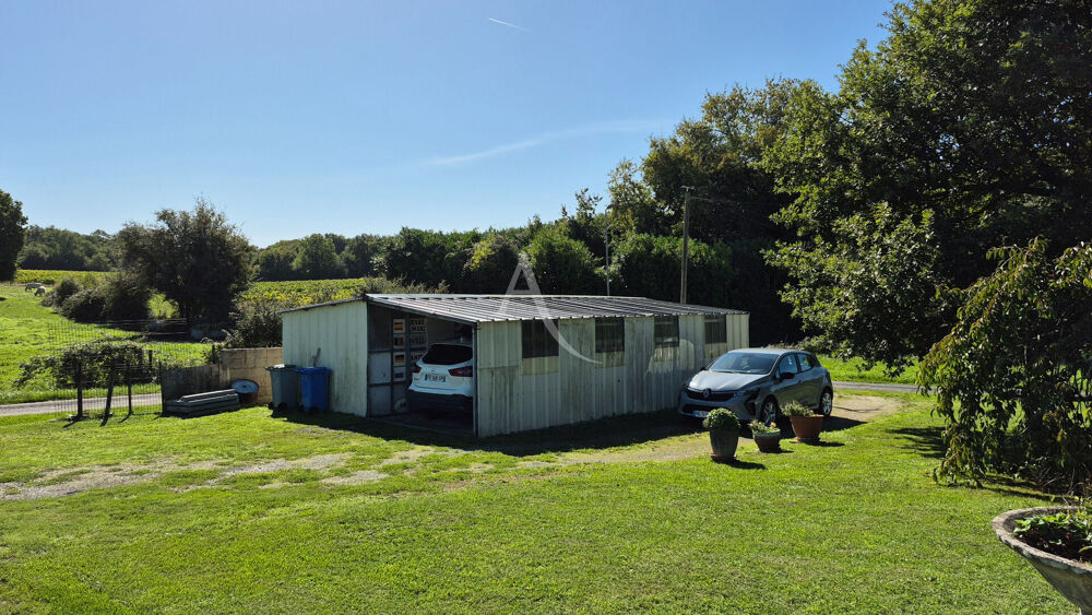 Vente Maison Maison  7 pièce(s) 189 m2 - Chermignac Chermignac