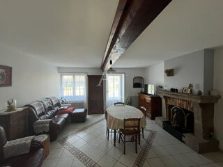  Maison � vendre 8 pi�ces 198 m�