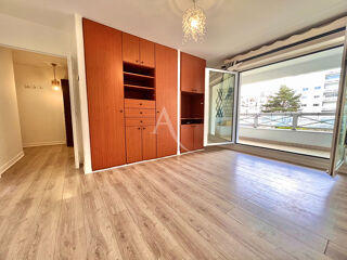  Appartement  vendre 1 pice 31 m