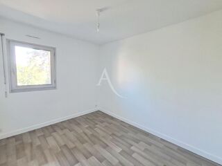  Appartement à louer 2 pièces 40 m²