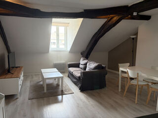  Appartement à louer 3 pièces 49 m²