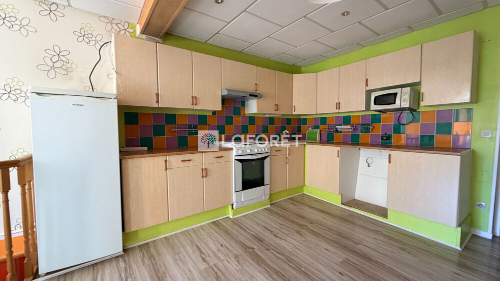 Maison de ville à SAINTE-MENEHOULD - 136 m² - 2 chambres