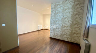  Immeuble à vendre 4 pièces 120 m²