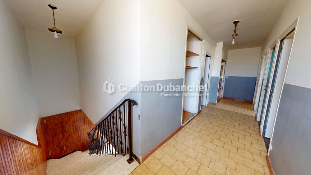 CHARLIEU - Maison de 149 m² habitables