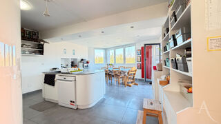  Maison � vendre 8 pi�ces 210 m�