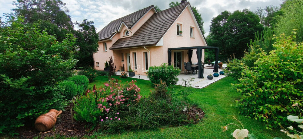 Vente Maison Rare à la vente : maison familiale avec piscine et terrain 18 ares Vallerois le bois
