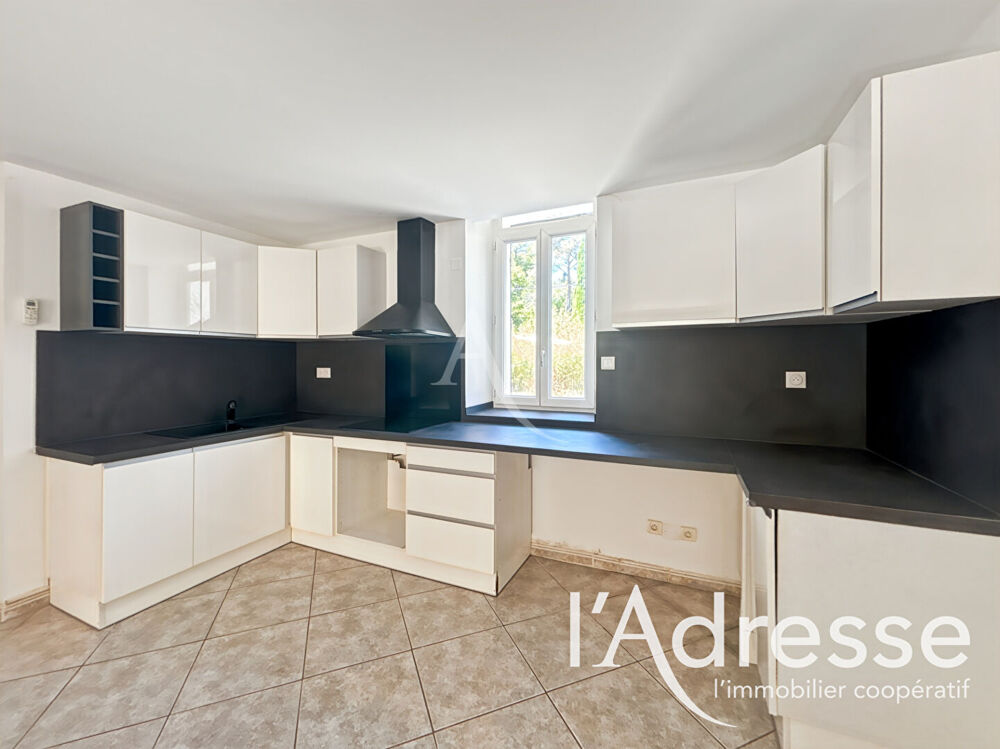Location Appartement Appartement La Ciotat - 3 pièces - 67 m2 La ciotat