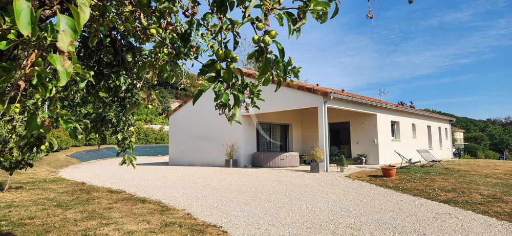 Vente Maison ITEUIL - PLAIN PIED - 4 CHAMBRES - DOUBLE GARAGE Iteuil