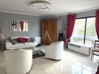 Vente Appartement NANTES MONSELET ROND-POINT DE VANNES SAINTE-THERESE Très beau T4 de 95 m2 avec terrasse et double garageé Nantes