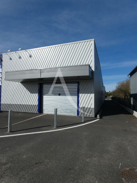 LOCAL COMMERCIAL A LOUER ROMORANTIN 950 41200 Romorantin lanthenay