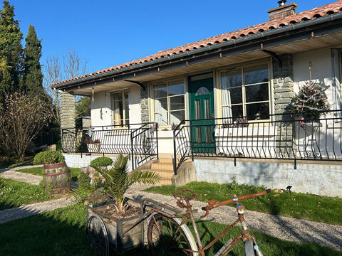   Maison � LE LANGON Maison - 5 pi�ce(s) - 129 m�