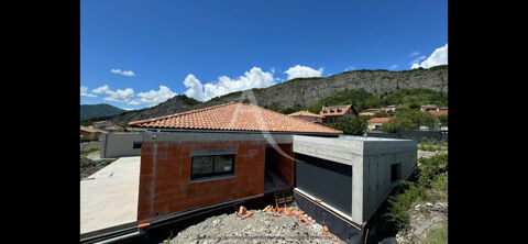 Maison Lettret 5 pièces 153 m2 avec terrasse de 40M² expo SUD-EST, garage double 35M² 320000 Lettret (05130)