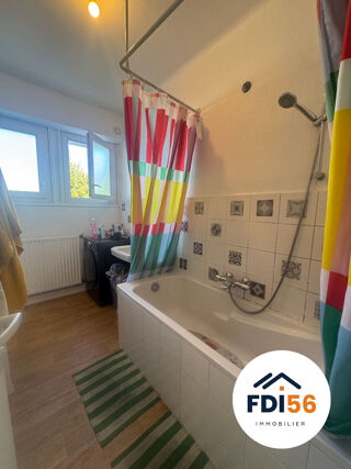  Appartement à louer 4 pièces 81 m²