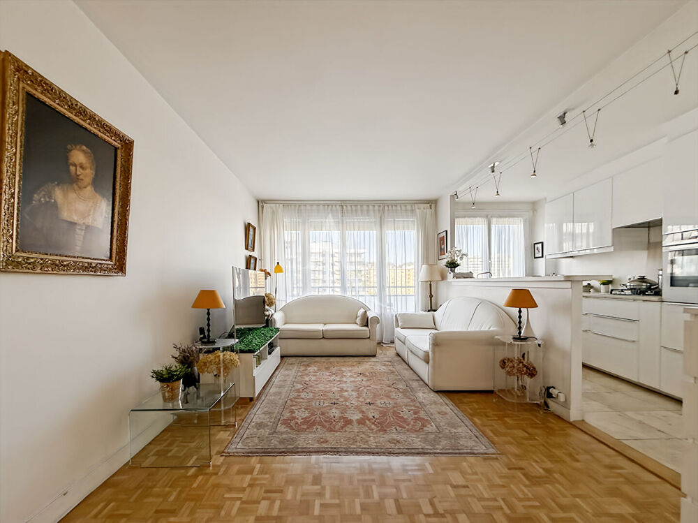 Vente Appartement Rue de Bellevue - 3 pièces traversant au 6ème étage - Deux balcons et box Boulogne billancourt