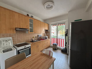  Appartement à louer 3 pièces 66 m²