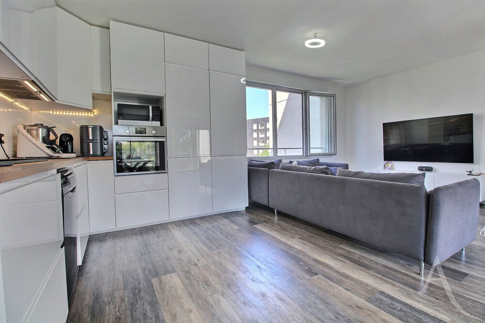 Appartement 4 pièces 86 m² · à Begles · 86 m² · 275 000 €