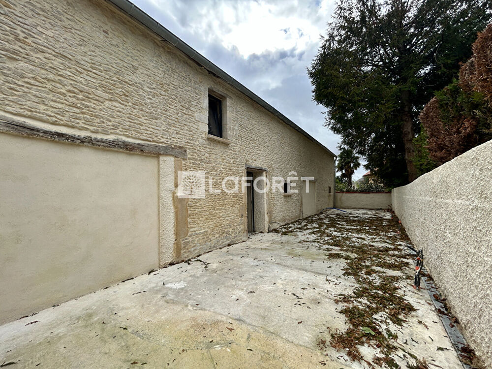 Bâtiment en pierres rénové,137m² , à aménager, Moult Chicheboville