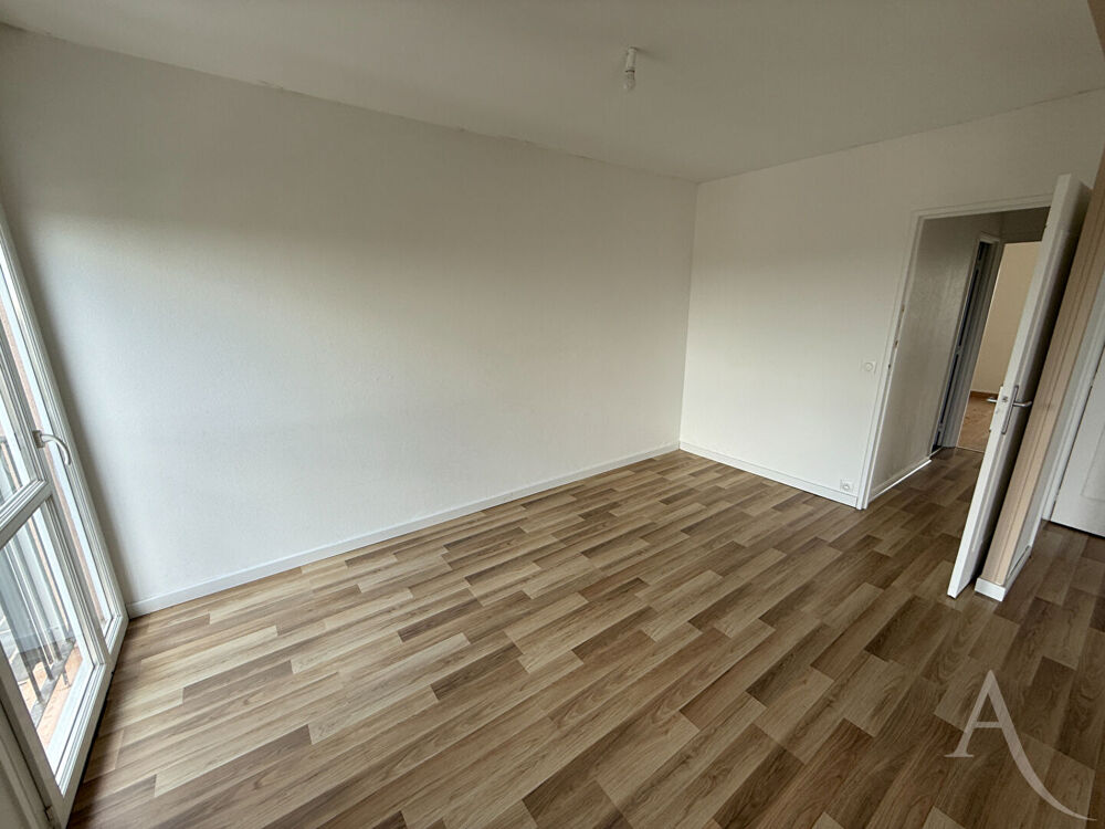 Location Appartement Appartement T3 avec parking Châteauroux