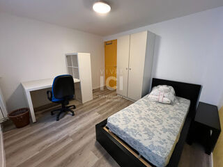  Maison à louer 6 pièces 109 m²