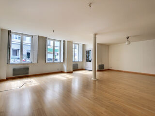  Appartement � louer 3 pi�ces 104 m�