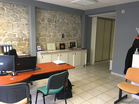 Local commercial Caussade 55 m2 600 82300 Caussade