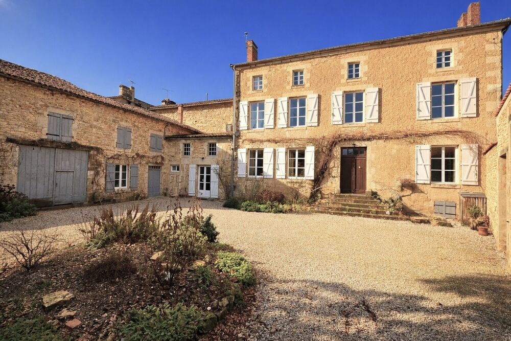 Vente Maison PRIX BAISSÉ - Élégante Maison de Maître, vastes dépendances, jardin, proximité des commerces Champagne mouton