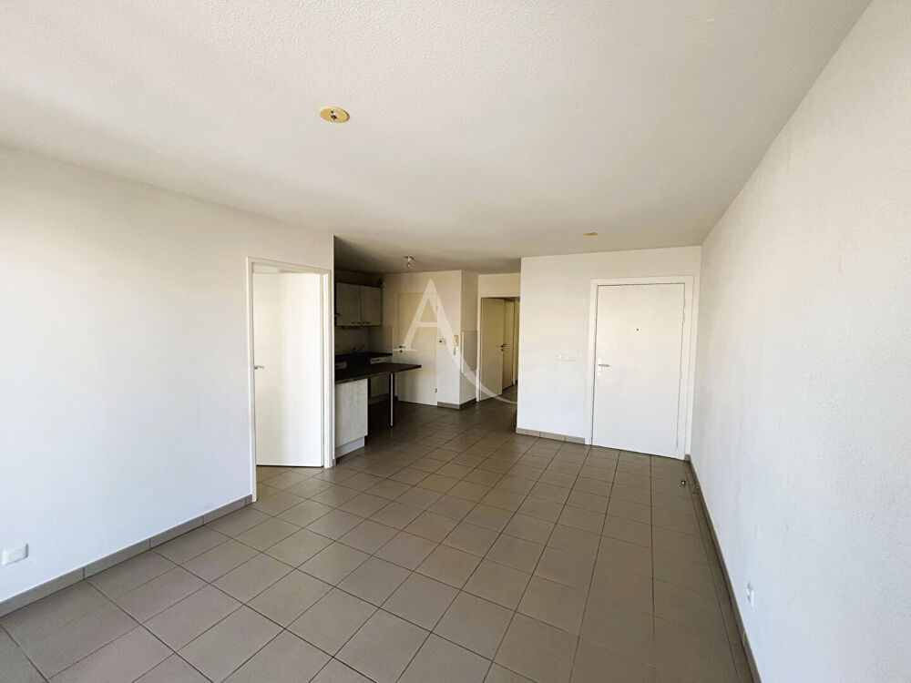 Perpignan Sud, secteur recherché de Porte d'Espagne, appartement 4 pièces 71 m² en très bon état avec 2 places de parking